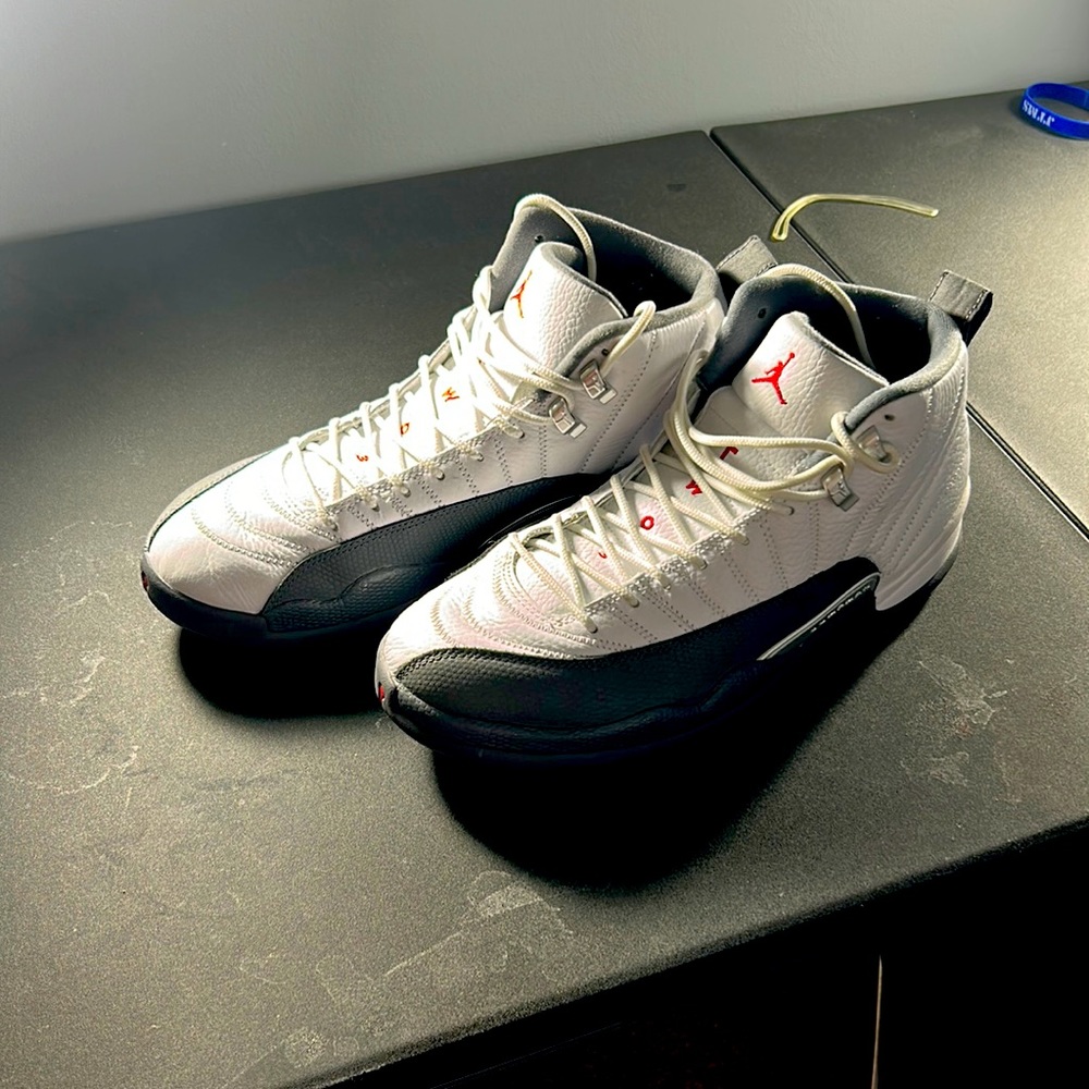 Jordan 12 retro